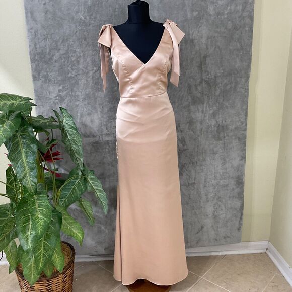 Lulus Dresses & Skirts - Lulus Formal Maxi Dress Shining Glory women’s size S Champagne Beige Blush? Gown